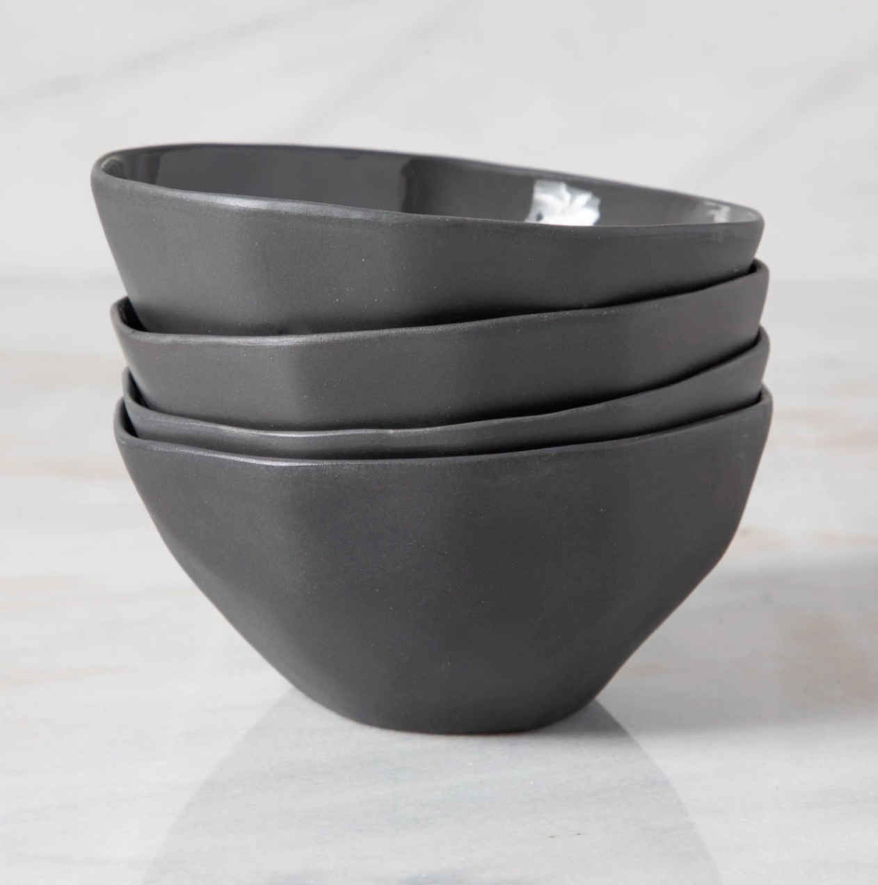 Slate Stoneware Dessert Bowl – Elegant Serving Dish